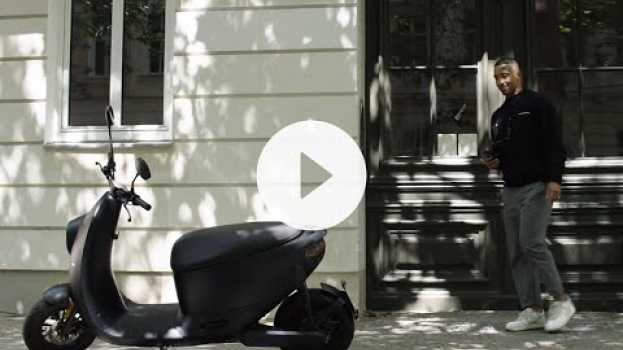 Video Erste Testfahrt auf dem neuen unu Scooter durch Berlin in English