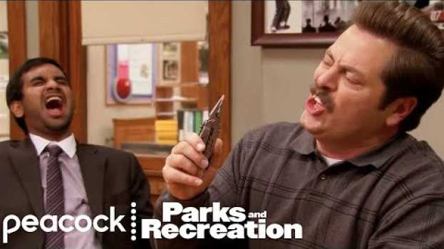 Видео Ron Swanson Pulls Out His Tooth | Parks and Recreation на русском