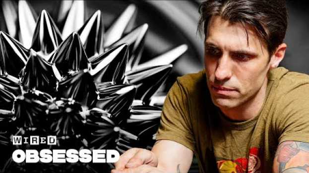 Видео How This Guy Makes Mesmerizing Fluid Sculptures | Obsessed | WIRED на русском