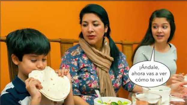Video A comer bien con mi familia in English