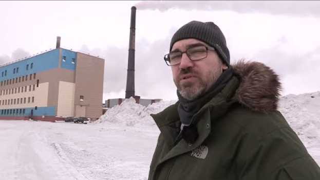 Video L'usine la plus polluante du monde 😷 na Polish