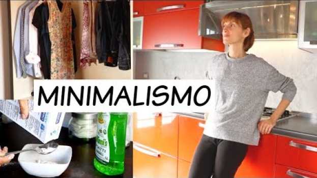 Video MINIMALISMO - Pulire ed organizzare casa (III parte) in English