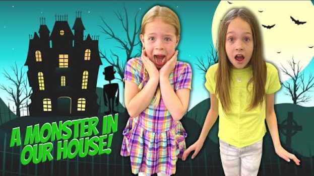 Video There's MONSTERS in our House !!! en Español