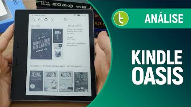 Видео Amazon Kindle Oasis 2017: estilo e recursos extras para quem pode | Review do TudoCelular на русском