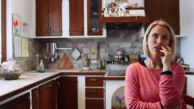 Video I problemi nelle case in legno: basta una buona Assistenza | Cinzia - STORIE D IVOI in English