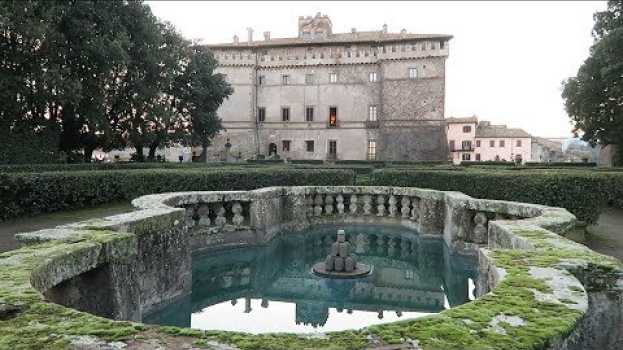 Video Borghi vicino Roma da scoprire: Vignanello e il suo Castello en français