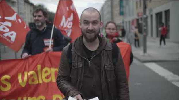 Video Pour un Poitiers Féministe (Npa Poitiers Vienne) su italiano