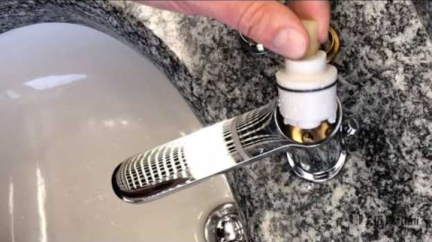 Video Come sostituire la cartuccia di un rubinetto miscelatore in Deutsch