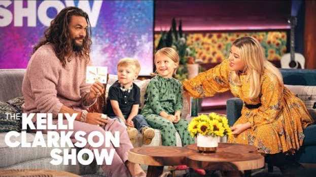 Video Kelly's Kids Ask Jason Momoa Their Burning 'Aquaman' Questions in Deutsch