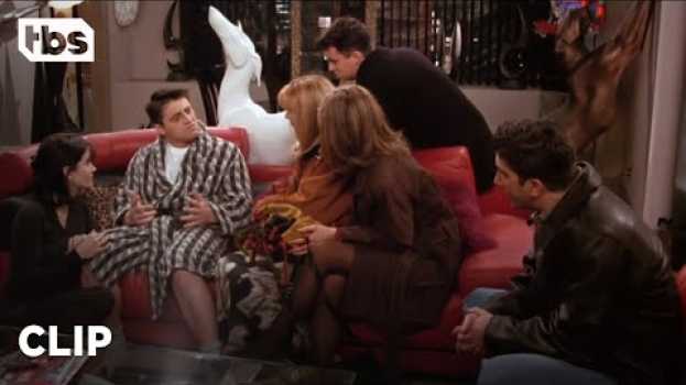Video Friends: Joey Gets Killed Off on Days of Our Lives (Season 2 Clip) | TBS en français