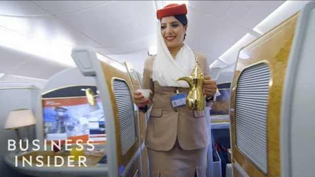Video What It Takes To Be A First Class Flight Attendant For Emirates na Polish