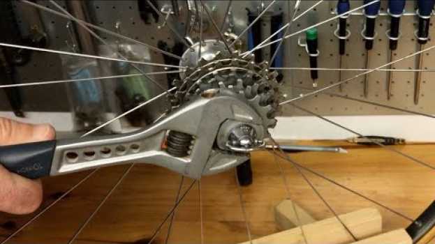 Video Astuce : comment démonter une roue libre en français