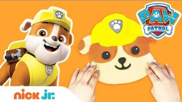 Видео Make DIY PAW Patrol Characters w/ Slime! 🐶 Slime Time Ft. Rubble | Stay Home #WithMe | Nick Jr. на русском