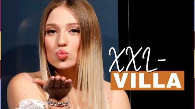 Video Luxus pur: Bibi und Julian Claßen zeigen ihre XXL-Villa in Spanien su italiano