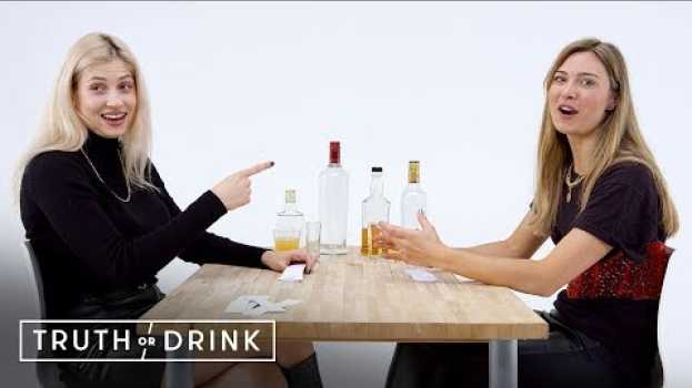 Video My First Same Sex Partner and I Play Truth or Drink | Truth or Drink | Cut en français