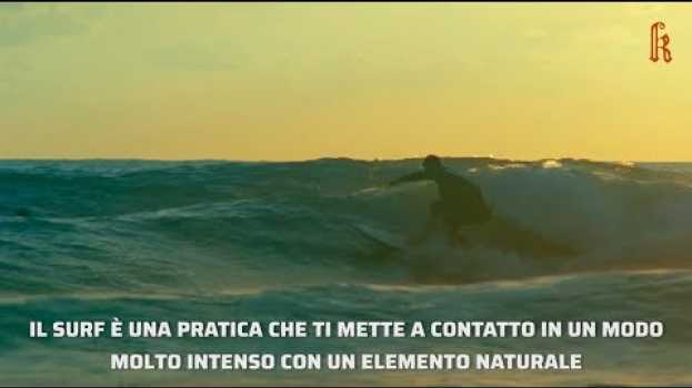 Video La nascita del surf italiano raccontato dai primi cacciatori di onde em Portuguese