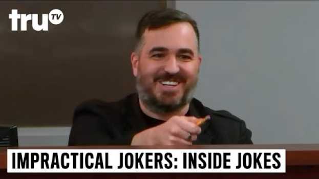 Video Impractical Jokers: Inside Jokes - Q Plays Hard to Get | truTV in Deutsch