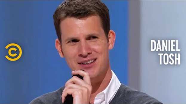 Video Bogus Oscars Speeches, “Cribs” Goals & Dream Celebrity Couples - (Some of) The Best of Daniel Tosh em Portuguese
