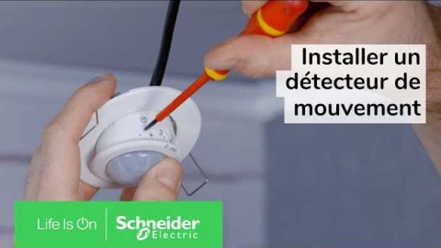 Video Comment installer un détecteur de mouvement pour un allumage automatique de l’éclairage ? em Portuguese